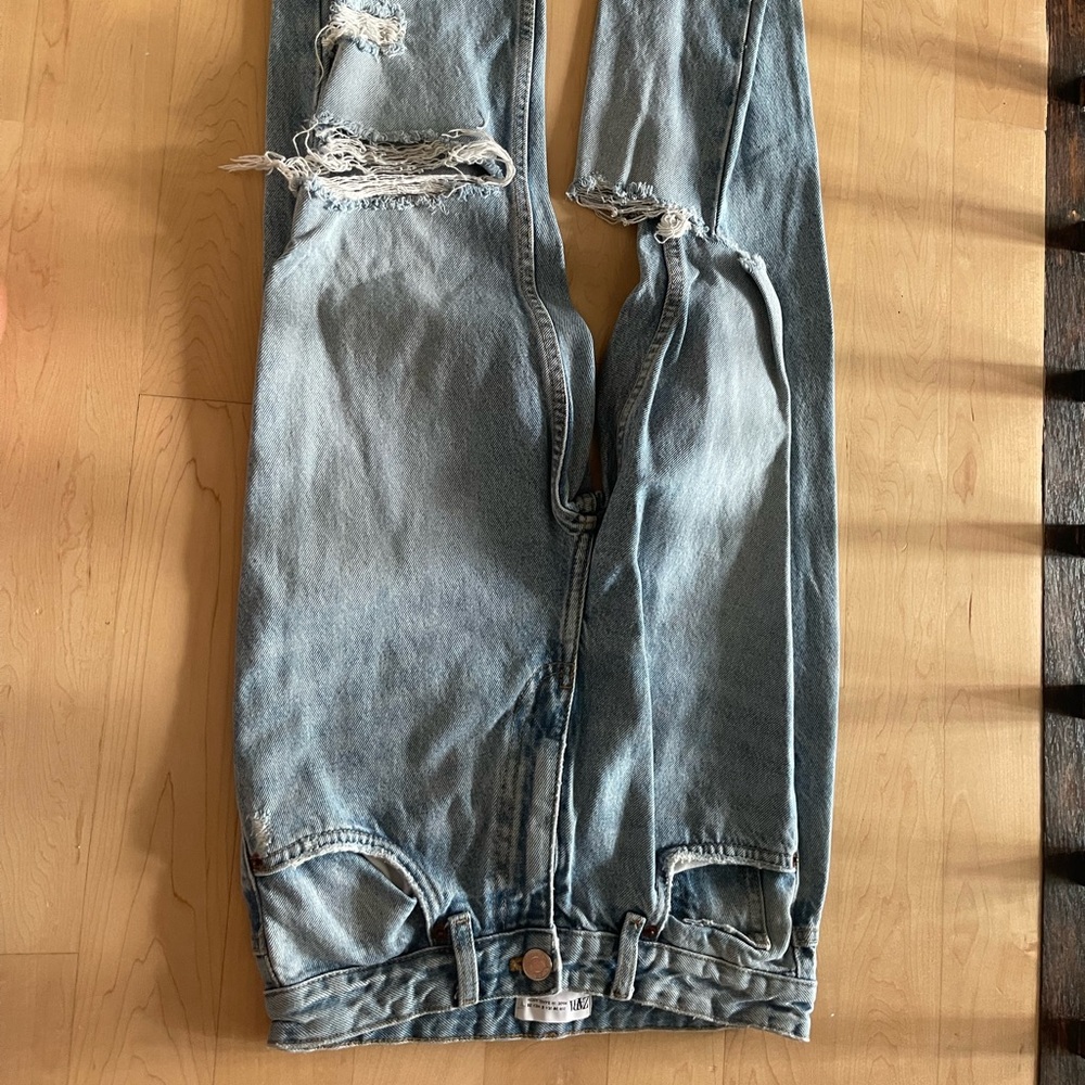 ZARA LIGHT WASH JEAN